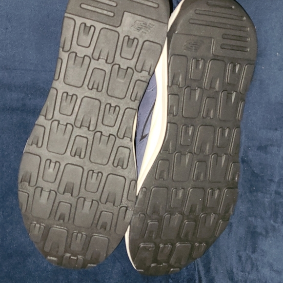 New New Balance sneakers in Navy blue suede sizes 11,11.5 and 12 - Picture 5 of 10